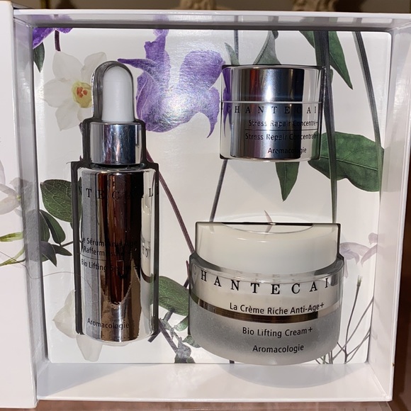 Bio Lifting Collection Set Limited Edition NWT - Picture 3 of 3